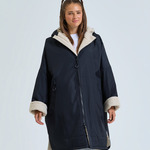 TriDri® All-seasons waterproof changing robe