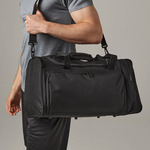 Universal holdall