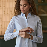 Ladies' Stretch Luxury Shirt