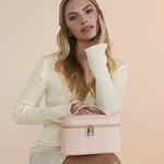 Boutique vanity case